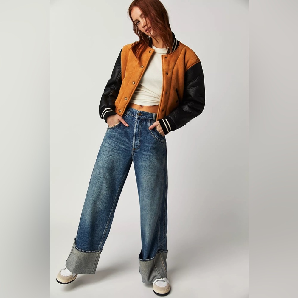 We The Free Wide-Leg Cuffed Jeans in Blue